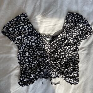 H&M Black Floral Crop Top Large